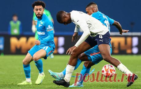 "Зенит" разгромил "Сочи" со счетом 7:0 и продлил серию без поражений в РПЛ до 14 матчей. "Сочи" играл в меньшинстве с 20-й минуты