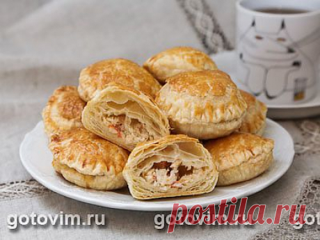 Слоеные пирожки с крабовым мясом. Фото-рецепт / Готовим.РУ