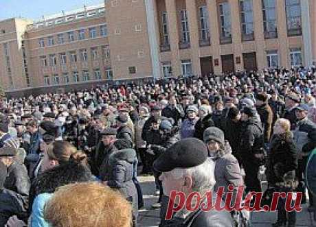 Народный губернатор Луганской области: украинцы понять не могут позицию российских руководителей по отношению к Юго-Востоку