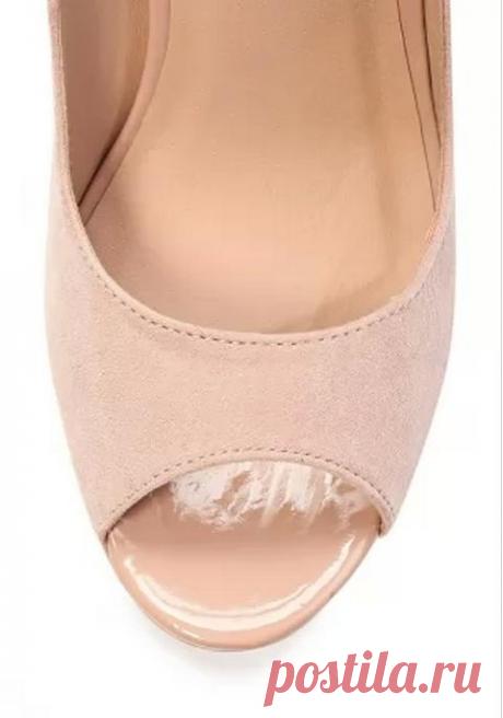 Как можно расширить носок босоножек И правда, с обувью летом проблем много. Причем, чаще всего возникают они там, откуда и не ждешь! А покупаешь в надежде - разносятся! Как бы не так: у меня ещё ни разу не разнашивалась, даже тканевая, …