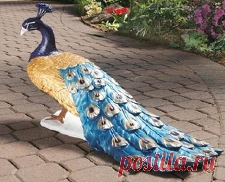 Как сделать из пластиковых бутылок павлина | Домашний способ