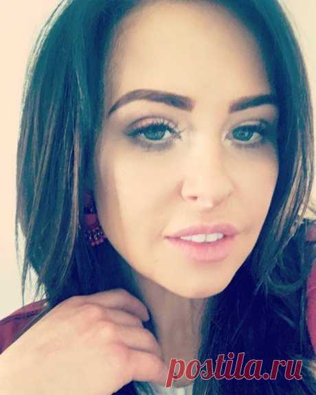 Новая звезда Сети: у самой привлекательной бабушки в мире появилась серьезная конкурентка