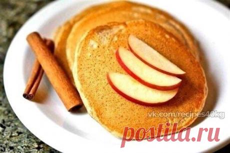 Яблочные оладьи / Всё за еду!