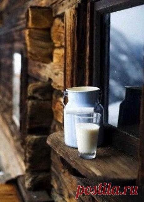 Жизнь — это бесконечное повторение. То, что мы недопоняли в первый раз, происходит с нами снова. Чуть-чуть по-другому. Если мы по-прежнему не понимаем, событие возвращается до тех пор, пока мы не усвоим урок окончательно. Бернар Вербер