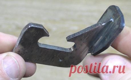 Самый простой автоматический замок для калитки и ворот такой замок можно сделать своими руками при помощи болгарки и сварки