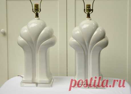 Pair Big White Hollywood Regency Deco Ceramic Lamps with Lucite Bases - I Like Mikes Mid Century Modern
