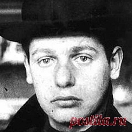 Сегодня 24 ноября в 1884 году родился(ась) Михель де Клерк