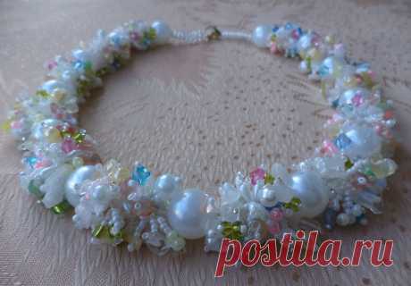 Колье-пушистик "Феерия красок" | biser.info - всё о бисере и бисерном творчестве