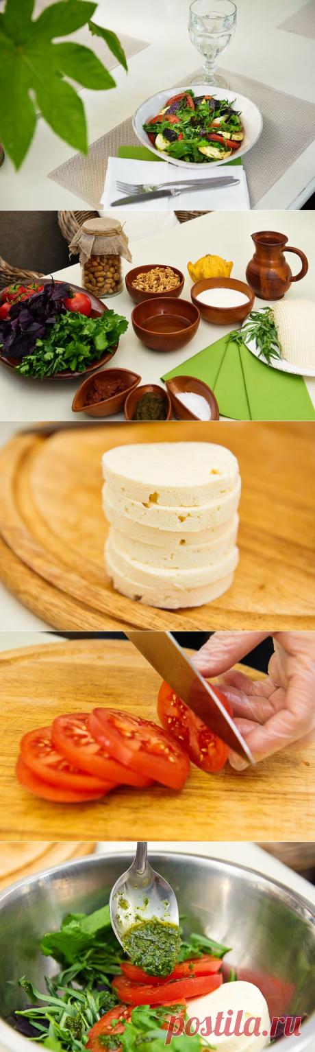 Салат из томатов с сыром и зеленью - пошаговый рецепт с фото - салат из томатов с сыром и зеленью - как готовить: ингредиенты, состав, время приготовления - Леди@Mail.Ru