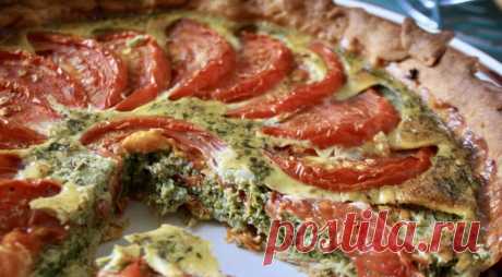 Киш с помидорами в шпинатной заливке