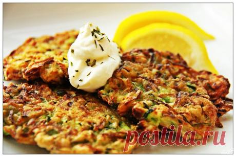 Оладьи из кабачков с сыром - кулинарный рецепт на Повар.ру