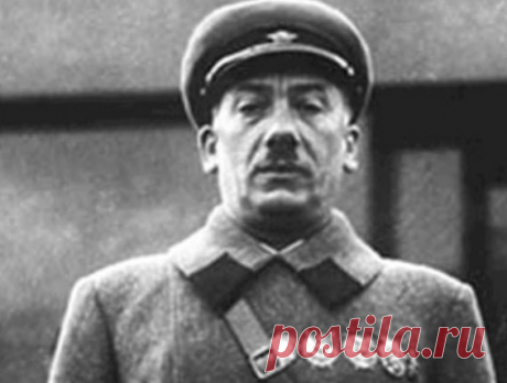 За что в 1937 году казнили наркома внутренних дел Генриха Ягоду 
Генрих Ягода – одна из легендарных личностей советской эпохи. Его жизнь во многом похожа на жизнь многих политических деятелей, которые достигали немалых высот, стремительно поднимаясь по карьерной…