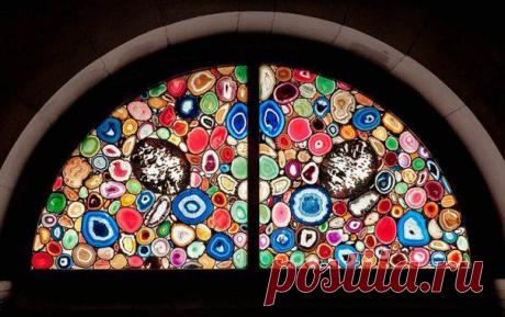 Витражи из агатовых пластин в соборе Гцария) / Удивительное искусство