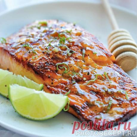 Филе семги в розмариново-медовой глазури - рецепт с фото пошагово Филе семги в розмариново-медовой глазури - пошаговый кулинарный рецепт приготовления с фото, шаг за шагом.