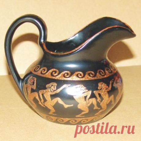 Античная ваза из старого соусника