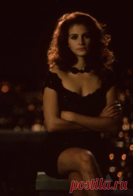 vestido negro encaje pretty woman - Búsqueda de Google