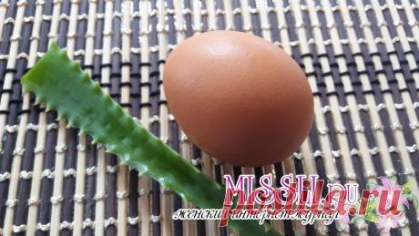 Как подтянуть нависшие веки? Маска с белком и алоэ