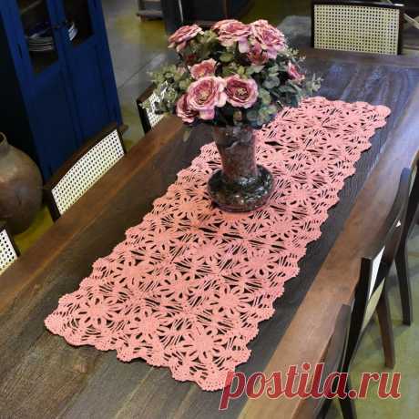 Роскошные салфетки для украшения стола. 8 вариантов крючком