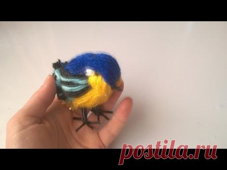 Синичка из пряжи