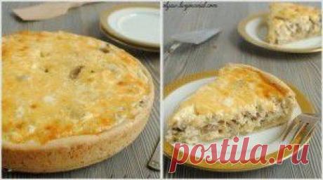 Лоранский пирог с курицей и грибами