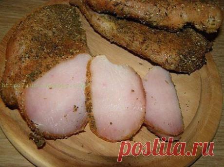 Готовим бастурму из куриной грудки в домашних условиях - https://urozhayniy.com/basturma-iz-kurinoy-grudinki-v-domashnih-usloviyah-ot-lyudmilyi-parzhinoy/