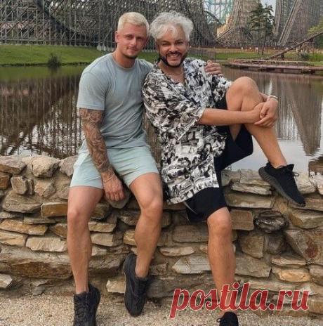 Стало известно, куда пропал Киркоров. Примадон эстрады замечен в Америке с другом-моделью Статья автора «Не пропусти! ✪» в Дзене ✍: Филипп Киркоров после запретов на выступления, объявленных ему в стране, попал в "стоп-лист" шоу-бизнеса.