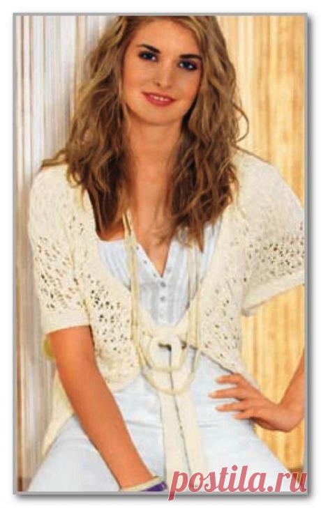 Вязание спицами. Женские модели. Однотонный цельновязанный ажурный жакет-болеро. Размеры: 36 (38/40) 42