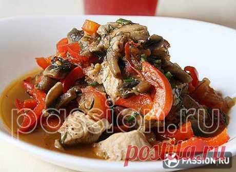 Рагу из индейки с грибами | passion.ru