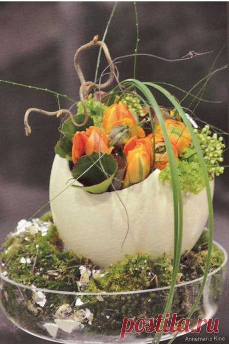 (707) Easter floral arrangement | bloemstukjes