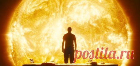 «Раван спустился по пологому берегу к самой кромке огня. Пламя хлестало по тому, что было раньше лицом. Лика перестала махать рукой, вдруг сникла, опустила голову.
- Лика-а-а!– забывшись, крикнул Раван.– Посмотри на меня-а-а!
И шагнул в огонь. Пламя отбросило назад его серую призрачную фигуру.
- Что, никак?
Раван снова ринулся с разбегу в огненную реку и тут же оказался на прежнем месте – у ног этого странного, наглого мужика в балахоне, откровенно надсмехавшегося над ним...