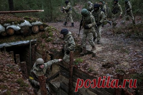 В шести областях Украины объявили воздушную тревогу. В шести областях Украины утром в субботу, 14 января, объявили воздушную тревогу. Из данных онлайн-карты украинского министерства цифровой трансформации следует, что речь идет о Полтавской, Черкасской, Харьковской, Кировоградской, Днепропетровской, Николаевской областях страны и о части Запорожской области.
