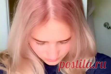 Блогерша расплакалась после окрашивания волос в салоне с фразой «так уродливо». Блогерша Джейми Джун из Канады расплакалась после окрашивания волос в салоне красоты с фразой «так уродливо». Так, девушка хотела получить затемненные у корней и более светлые к концам волосы с различными оттенками блонда, однако получила отличающийся от ожидаемого результат.