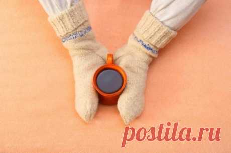 Промокли ноги: что делать, чтобы не заболеть....
Намочить ноги в непогоду случалось каждому. И если вы сейчас читаете это, скорее всего, огромная лужа в темной подворотне, неожиданный ливень или хроническая недельная слякоть добрались и до ваших но…