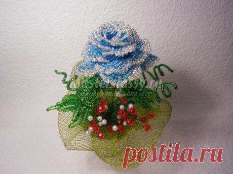 Цветы из бисера. Голубая роза «Вернуться в прошлое». Мастер класс с пошаговыми фото