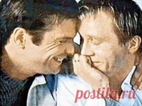 Евгений Миронов и Сергей Астахов поженились в Германии, фото