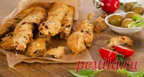 Хрустящие сырные палочки Ингредиенты:
Твердый сыр — 150 гМука — 180 гМолоко — 100 млСливочное масло — 100 гСоль — ½ ч. л.Разрыхлитель — ½ ч. л.Кунжут (для посыпки) — по вкусуОстрый перец (по желанию) — по вкусуПриготовление:1. Перемешиваем натертый на мелкой терке...