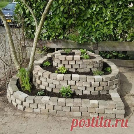 Интересный ландшафтный дизайн для цветника