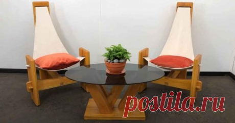 Удобное садовое кресло на трёх ножках своими руками Кресла для сада бывают разными: на ножкам, подвесными, кресла-качалки. Самый популярный вариант — это кресла на ножках. Обычно их четыре. Но в сегодняшней статье мы рассмотрим нестандартную конструкци...