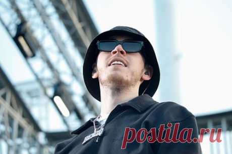 На рэпера Big Baby Tape завели дело о пропаганде наркотиков. На российского хип-хоп-исполнителя Big Baby Type завели дело о пропаганде наркотиков в социальных сетях. Протокол об административном правонарушении по статье КоАП 6.13 о пропаганде и незаконной рекламе наркотических средств и психотропных веществ в его треках поступил в Никулинский суд Москвы.