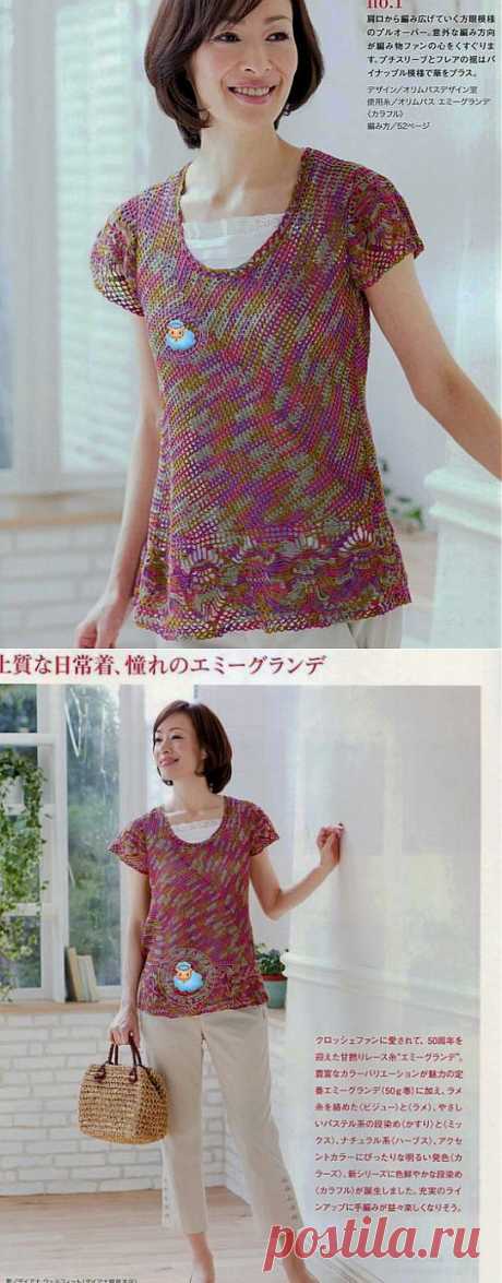 АЖУРНАЯ ТУНИКА с асимметричным узором, связанная крючком из секционно окрашенной пряжи. Схемы. /