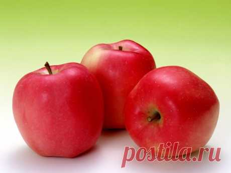 Яблоки простой рецепт здоровья 
Ритм современной жизни стремителен, поэтому сохранять свое здоровье и поддерживать организм в тонусе - вопросы, интересующие многих. Можно принимать синтетические витамины и надеяться, что они панаце…