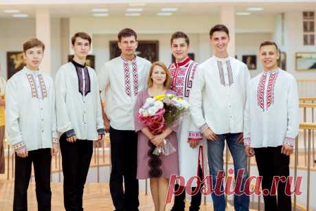 ПОВОЛЖЬЕ: ЧУВАШИ,МОРДВА,МАРИ, УДМУРТЫ, ТАТАРЫ, РУССКИЕ...