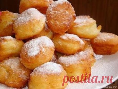 Пончики творожные с тёртым яблоком