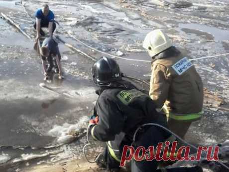 Спасатели сняли ребенка с дрейфующей льдины в Нефтеюганске - Телеканал «Звезда»