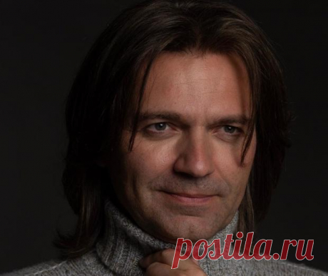 Дмитрий Маликов повел сына кормить лебедей и уточек – знакомство Марка с природой