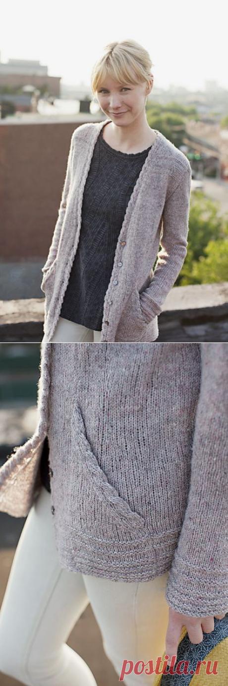 Reine by Alexis Winslow - Wool People Vol. 3