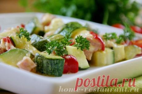 Кабачки в сметане с сыром и ветчиной | Домашний Ресторан