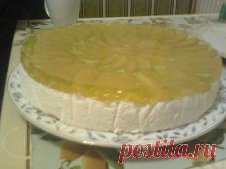 Торт без выпечки с персиками / Интересный космос