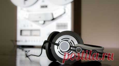 Россиян научили, как распознать слежку и прослушивание телефона