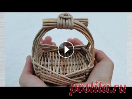 Корзинка - мини в стиле ZARZO. Плетение из газетных трубочек для начинающих. Мастер класс я видела в инстаграме у @pletenki_by_nika Корзинка - мини в стиле ZARZO. Плетение из газетных трубочек для начинающих. другие рекомендова...